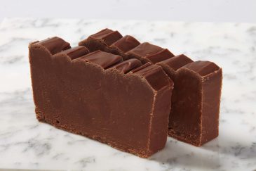 Fudge Chocolate Peanut Butter (175g)